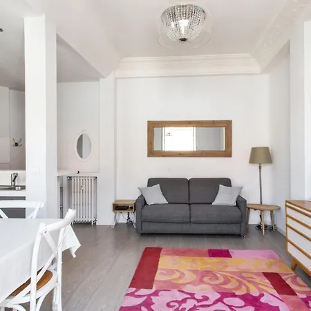 Rossini Welkeys Apartman